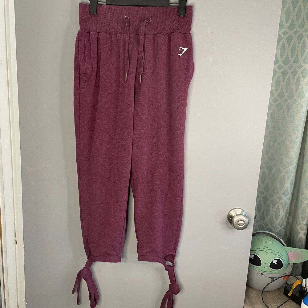 Gymshark Womens M Ark High Waisted Crop Joggers Winter Berry